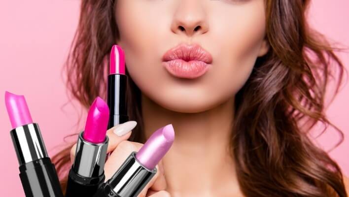 ਜੇਕਰ ਤੁਸੀਂ ਕੈਮੀਕਲ ਆਧਾਰਿਤ ਉਤਪਾਦਾਂ ਨੂੰ ਛੱਡਣਾ ਚਾਹੁੰਦੇ ਹੋ ਅਤੇ ਕੁਦਰਤੀ ਉਤਪਾਦਾਂ ਦੀ ਵਰਤੋਂ ਕਰਨਾ ਚਾਹੁੰਦੇ ਹੋ, ਤਾਂ ਅਸੀਂ ਤੁਹਾਨੂੰ ਘਰ 'ਚ ਲਿਪਸਟਿਕ ਬਣਾਉਣ ਬਾਰੇ ਦੱਸਾਂਗੇ।