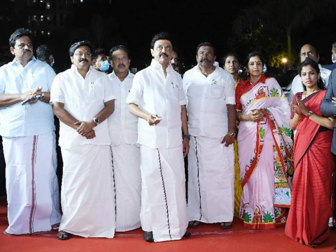 TN MK Stalin Inaugurated Newly Constructed Independence day Park Thiruvanmiyur Amudha Peru Vizha Independence Day: சென்னையில் புதிய பூங்காவை திறந்து வைத்து பெயர் சூட்டிய முதல்வர் ஸ்டாலின்