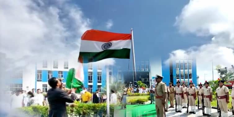 flag hoisting at the District Magistrate office of Nimtauri, Superintendent of Police present Purba Medinipur Independence Day 2022: নিমতৌড়ির জেলা শাসকের কার্যালয়ে পতাকা উত্তোলন, উপস্থিত পুলিশ সুপার
