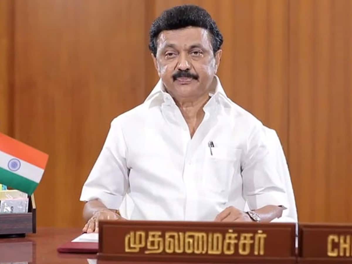 திருமணம் கூட செய்து கொள்ளாமல் பொதுவாழ்வுக்குத் தம்மை அர்ப்பணித்தவர் இல. கணேசன் - மு.க .ஸ்டாலின்