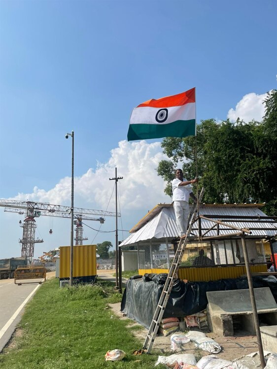 Independence Day 2022: पूरे राम जन्मभूमि मंदिर परिसर में लहरा रहा तिरंगा झंडा, स्वतंत्रता दिवस की मची है धूम