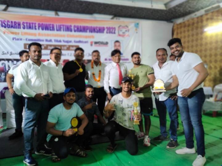 Koriya Collector ordered help players for world Powerlifting Federation Championship to be held in Assam ANN Koriya News: वर्ल्ड पावर लिफ्टिंग फेडरेशन चैंपियनशिप में शामिल होंगे कोरिया जिले के आठ खिलाड़ी, प्रशासन ने बढ़ाया मदद का हाथ