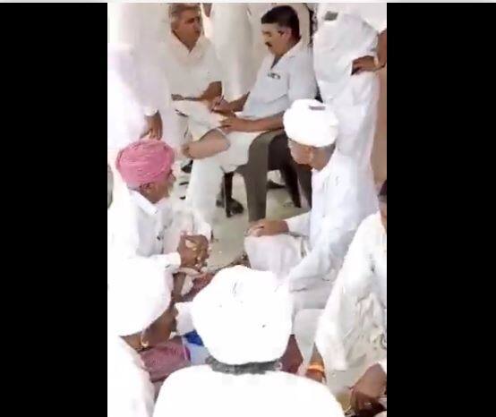 Opium openly distributed in  Government School on Independence Day in Barmer of Rajasthan , video viral ਆਜ਼ਾਦੀ ਦਿਹਾੜੇ 'ਤੇ ਸਰਕਾਰੀ ਸਕੂਲ 'ਚ ਸ਼ਰੇਆਮ ਵੰਡੀ ਗਈ ਅਫ਼ੀਮ , ਵੀਡੀਓ ਵਾਇਰਲ ਹੋਣ ਤੋਂ ਬਾਅਦ ਮਚਿਆ ਹੜਕੰਪ