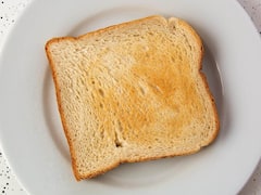 ఖాళీ కడుపున బ్రెడ్ తింటున్నారా? అయితే ఈ సమస్యలు కొని తెచ్చుకున్నట్టే!