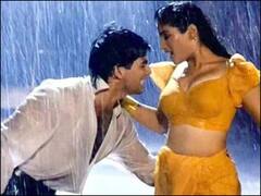 'टिप टिप बरसा पानी' गाना शूट करने से पहले Raveena Tandon को सता रहा था ये डर, जानें फिर कैसे हो गई थीं तैयार