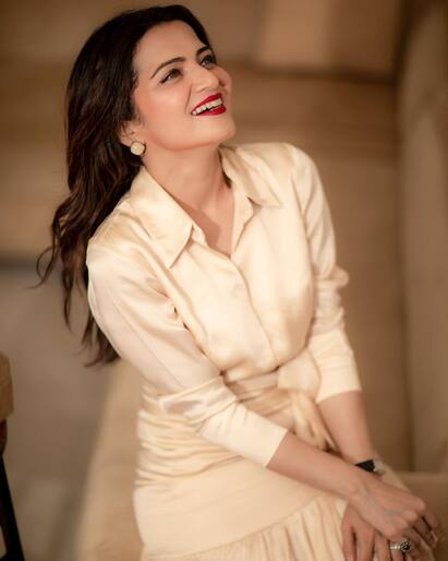 Divyadharshini: பார்த்தேன் களவு போன நிலவ நான் பார்த்தேன்...நடிகை டிடியின் க்ளிக்ஸ்!
