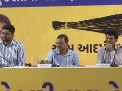Gujarat Election: गुजरात में केजरीवाल ने लगाई वादों की झड़ी, हर बच्चे को मुफ्त शिक्षा, बेहतर स्कूल समेत किए कई बड़े एलान