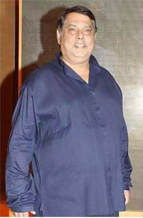 Happy Birthday David Dhawan: ਫਿਲਮ ਨਿਰਦੇਸ਼ਕ ਡੇਵਿਡ ਧਵਨ ਕਾਮੇਡੀ ਫਿਲਮਾਂ ਬਣਾਉਣ ਵਿੱਚ ਮੁਹਾਰਤ ਰੱਖਦੇ ਹਨ ਅਤੇ ਉਨ੍ਹਾਂ ਨੇ 'ਕੁਲੀ ਨੰਬਰ 1', 'ਜੁੜਵਾ' ਅਤੇ 'ਬੜੇ ਮੀਆਂ ਛੋਟੇ ਮੀਆਂ' ਨਾਲ ਦਰਸ਼ਕਾਂ ਨੂੰ ਕੁਝ ਹੱਸਣ ਵਾਲੇ ਪਲ ਦਿੱਤੇ ਹਨ।