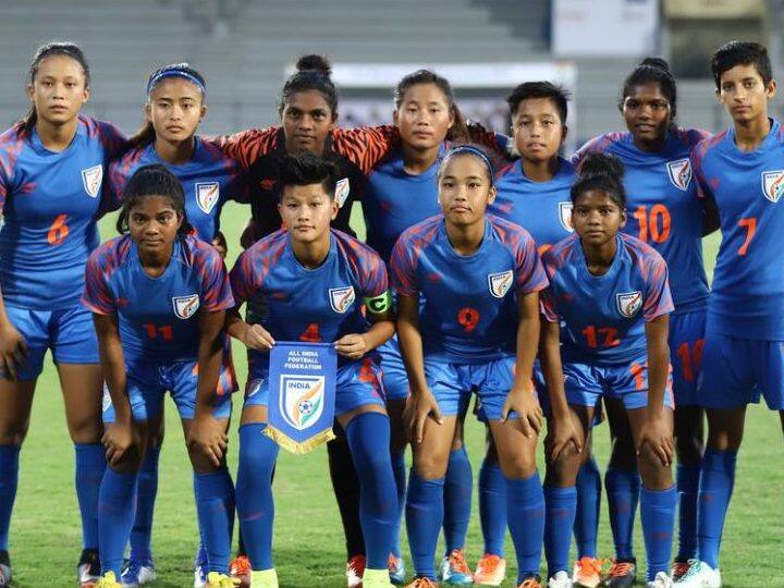 FIFA Suspends aiff hosting rights womens u17 world cup take away AIFF के सस्पेंड होने से छिनी U-17 विमेन्स वर्ल्ड कप की मेजबानी? जानें भारतीय फुटबॉल पर क्या होगा असर