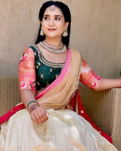 Guppedantha Manasu Sakshi : రిషిని మరోసారి రిజెక్ట్ చేసి క్లాస్ పీకిన సాక్షి(రసజ్ఞ) బ్యూటిఫుల్ పిక్స్