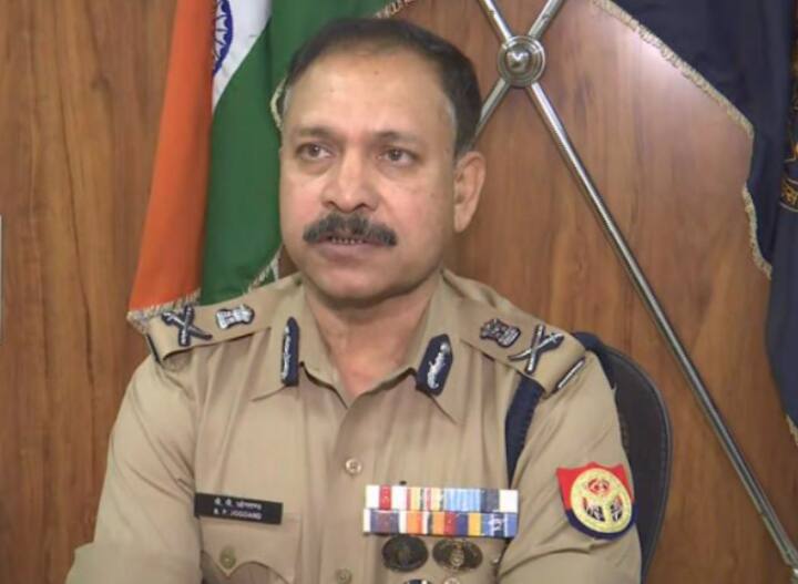 Kanpur News: बैंक लॉकर से गायब हो रहे कीमती सामान से ग्राहक परेशान, कमिश्नर से लगाई जांच की गुहार up news kanpur Police commissioner constitutes SIT to investigate case of valuables missing from bank locker ann Kanpur News: बैंक लॉकर से गायब हो रहे कीमती सामान से ग्राहक परेशान, कमिश्नर से लगाई जांच की गुहार