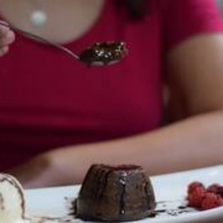 চকোলেট খেতে পছন্দ করে না এমন লোক খুঁজে পাওয়াই মুশকিল