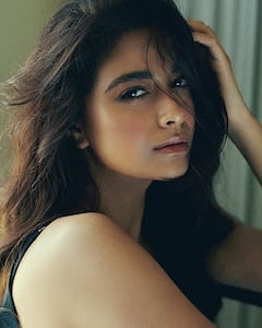 Keerthi Suresh: స్టైలిష్ సూట్ లో కీర్తి సురేష్ - ఎంత హాట్‌గా ఉందో!