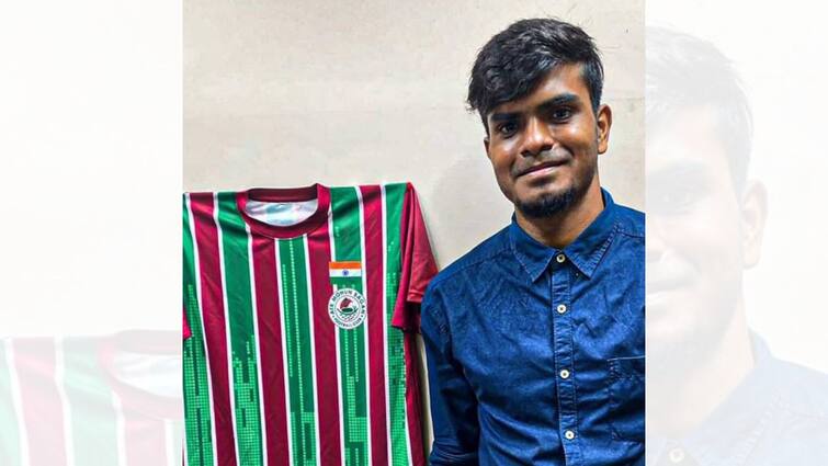 Debnath Mondal joins ATK Mohun Bagan after stellar performance in East Bengal jersey previous day Debnath Mondal joins ATKMB: ইস্টবেঙ্গল জার্সিতে মাঠ কাঁপিয়ে ২৪ ঘণ্টার মধ্যেই এটিকে মোহনবাগানে যোগ দিলেন দেবনাথ