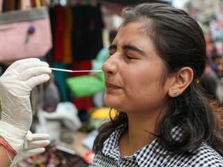  Mumbai Corona update मुंबई में डरा रहे हैं कोरोना के बढ़ते मामले, बीते 24 घंटे में फिर 1 हजार से ज्यादा नए केस दर्ज, दो की हुई मौत