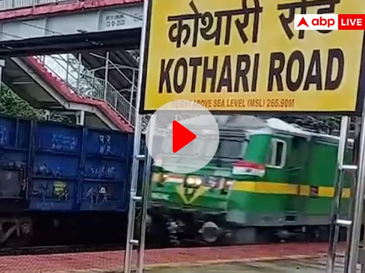 india longest train super vasuki run on independence day ashwini vaishnaw shares video Longest Train: भारतीय रेलवे ने चलाई 6 इंजनों वाली 3.5 किलोमीटर लंबी Super Vasuki ट्रेन, रेल मंत्री ने शेयर किया वीडियो
