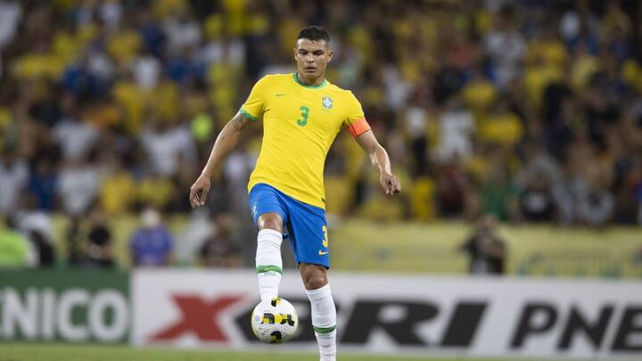 ব্রাজিলকে আবারও বিশ্বজয় করতে হলে দলের রক্ষণের স্তম্ভ থিয়াগো সিলভাকে কিন্তু নিজের সেরাটা দিতে হবে। তাঁর দিকে বিশেষ নজর থাকবে।