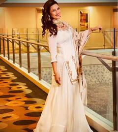 ਟ੍ਰਡੀਸ਼ਨਲ ਆਊਟਫਿੱਟ 'ਚ ਦਿਵਯੰਕਾ ਤ੍ਰਿਪਾਠੀ ਲੱਗੀ ਕਮਾਲ, ਕਿਲਰ ਸਮਾਈਲ ਦੇ ਦੀਵਾਨੇ ਨੇ ਫੈਨਜ਼