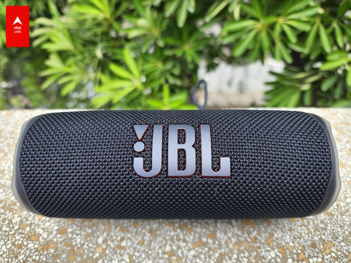JBL Flip 5 Review 