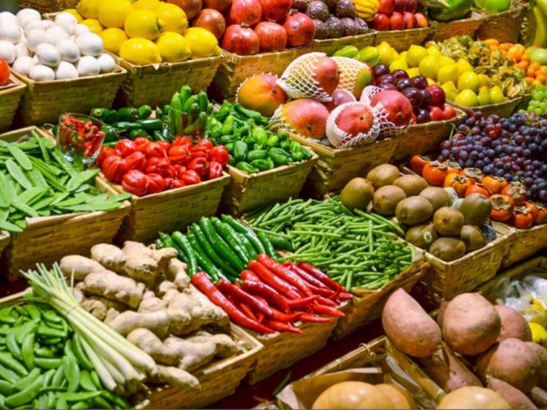 Vegetables Price List: விலை குறைந்த பீன்ஸ்.. அதே விலையில் நீடிக்கும் பூண்டு.. இன்றைய காய்கறி நிலவரம்..