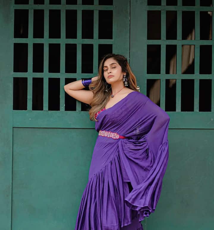 அடடா அடடா என் நெஞ்சை கொய்கிறாய் !