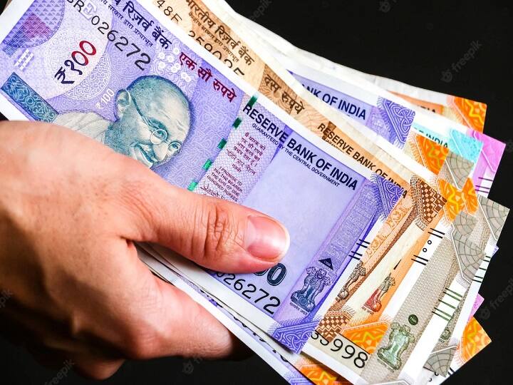 Pradhan Mantri Jan Dhan Yojana get 10,000 rupees overdraft facility on pm jan Dhan Account PM Jan Dhan Account: खाते में नहीं है पैसे फिर भी कर सकते हैं 10,000 रुपये तक का विड्रॉल! जानें कैसे