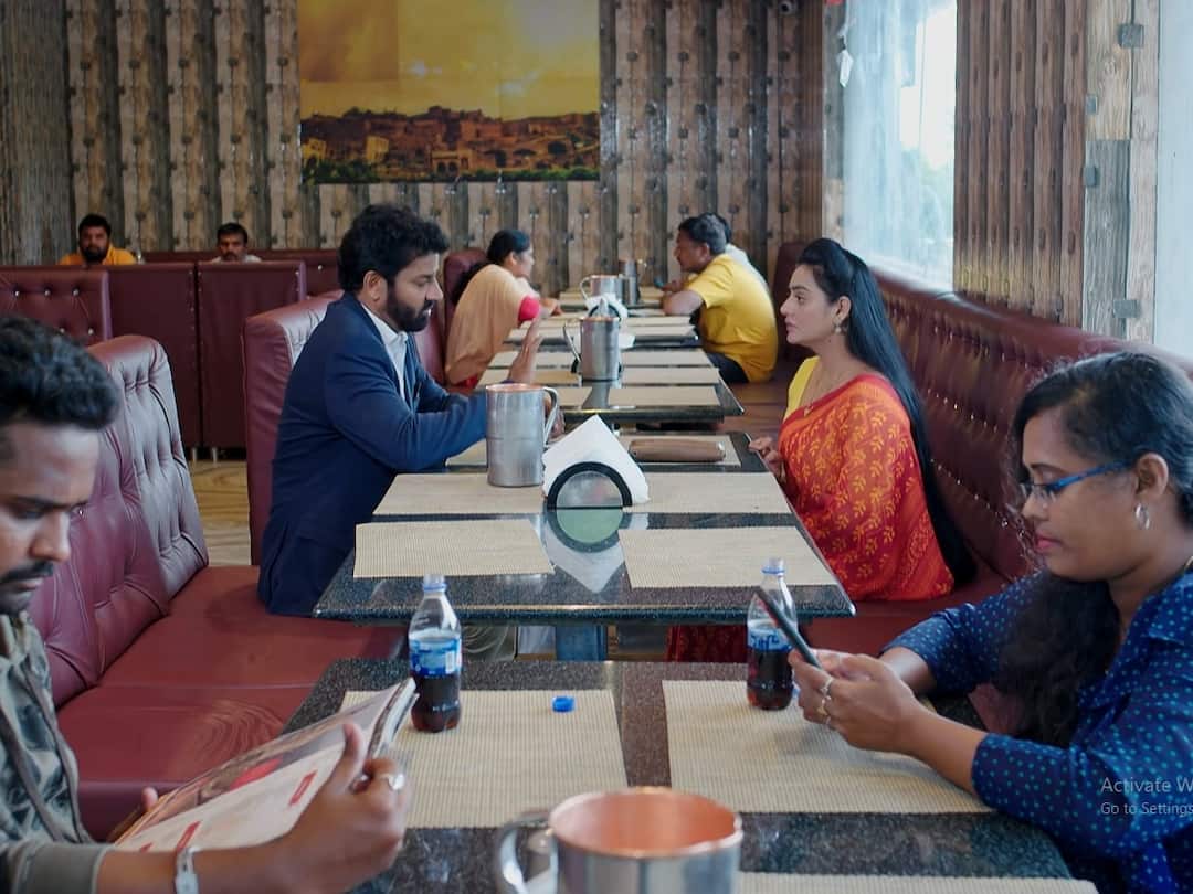 Ennenno Janmalabandham August 17th Episode 218 Written Update Today Episode Ennenno Janmalabandham August 17th Update: అభిమన్యుతో ఎందుకు చేతులు కలిపారని నిలదీసిన కాంచన- అభి, మాళవిక చేతిలో యష్ బిజినెస్ సీక్రెట్స్