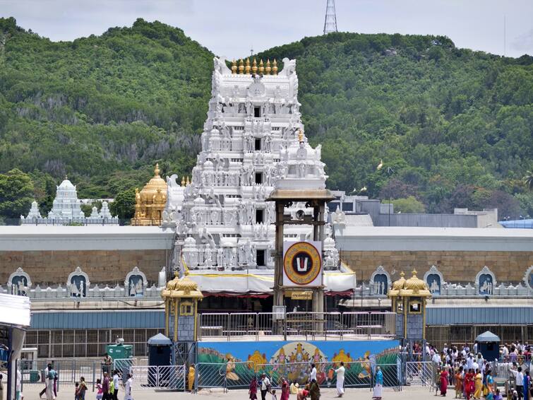 Tirumala Srivari Dashan tickets September quota released on August 22nd 2022 Tirumala Tickets : శ్రీవారి భక్తులకు గుడ్ న్యూస్, ఈ నెల 22న సెప్టెంబర్ కోటా టికెట్లు విడుదల