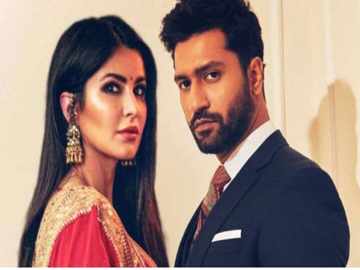 Koffee With Karan 7: विक्की कौशल ने किया खुलासा, इस बात पर वाइफ कटरीना कैफ से हो गई थी लड़ाई Vicky Kaushal reveals he fought with Katrina Kaif for closet space Koffee With Karan 7: विक्की कौशल ने किया खुलासा, इस बात पर वाइफ कटरीना कैफ से हो गई थी लड़ाई