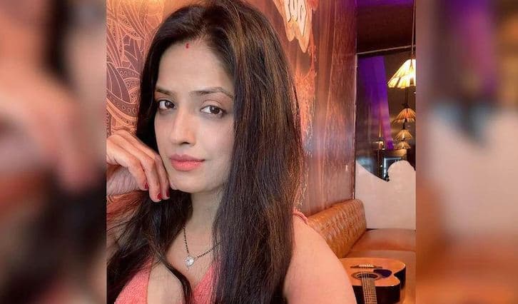 Actress Kanishka Soni married herself, said - I do not need any man ਅਦਾਕਾਰਾ ਕਨਿਸ਼ਕਾ ਸੋਨੀ ਨੇ ਖੁਦ ਨਾਲ ਹੀ ਕੀਤਾ ਵਿਆਹ, ਕਿਹਾ, 'ਮੈਨੂੰ ਕਿਸੇ ਮਰਦ ਦੀ ਲੋੜ ਨਹੀਂ'