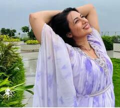 ਦਿਲਵਾਲਿਆਂ ਦੇ ਸ਼ਹਿਰ ਦਿੱਲੀ 'ਚ ਦਿਵਯੰਕਾ ਤ੍ਰਿਪਾਠੀ ਨੇ ਬਿਖੇਰਿਆ ਜਲਵਾ, ਕਿਊਟ ਸਮਾਈਲ ਨੇ ਇੱਕ ਵਾਰ ਫਿਰ ਜਿੱਤਿਆ ਫੈਨਜ਼ ਦਾ ਦਿਲ