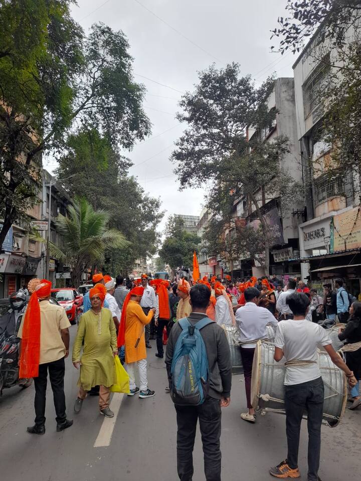 या सोहळ्यात अनेक संस्थाचे पदाधिकारी,पेशवे भक्त मोठ्या संख्येने सहभागी झाले होते