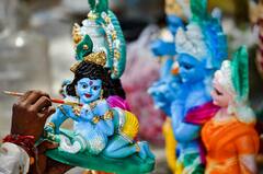 Krishna Janmashtami 2022: কোথাও শেষ মুহূর্তের তুলির টান, কোথাও শুরু উৎসব, দেশের নানা প্রান্তে শুরু জন্মাষ্টমীর প্রস্তুতি