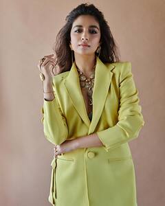 Keerthy Suresh: కిల్లింగ్ లుక్స్ తో కిర్రాక్ పుట్టించేస్తోన్న కీర్తి సురేష్