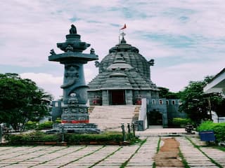 Lord Krishna: दक्षिण भारत के सबसे प्रसिद्ध कृष्ण मंदिर, जन्माष्टमी पर दर्शन करने से मिट जाते हैं सब दुख-दर्द