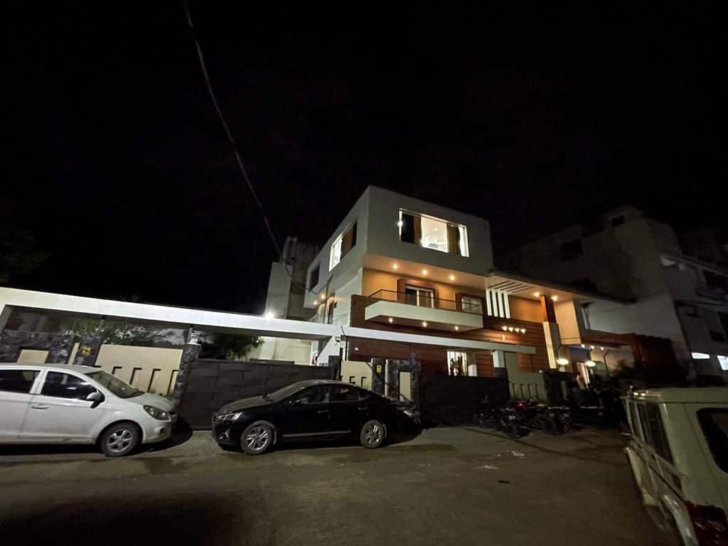 Jabalpur News: जबलपुर के आरटीओ के पास काली कमाई का खुलासा, आय से 650 गुना रकम बरामद