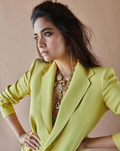 Keerthy Suresh: కిల్లింగ్ లుక్స్ తో కిర్రాక్ పుట్టించేస్తోన్న కీర్తి సురేష్