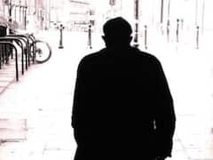 ఒకేసారి రెండు ప్రభుత్వ ఉద్యోగాలు చేసిన వ్యక్తి- అసలు ట్విస్ట్ ఏంటంటే?