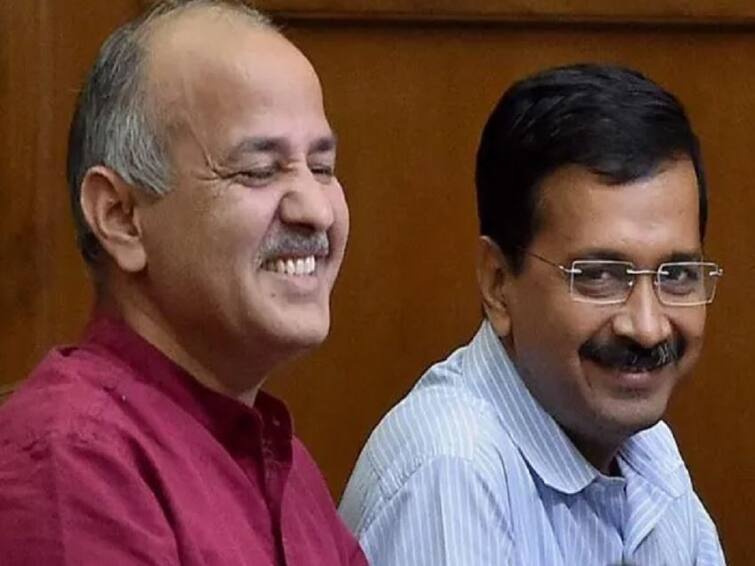 Manish Sisodia No 1 Of 15 Accused In CBI Case On Delhi Liquor Policy நம்பர் 1 அக்யூஸ்ட்...துணை முதலமைச்சர்...சிபிஐ தாக்கல் செய்த எப்ஐஆர்...உச்சக்கட்ட பரபரப்பு