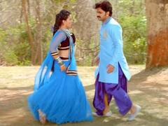 मोरनी बन नाचीं अक्षरा सिंह, पवन सिंह के साथ एक्ट्रेस ने खूब लगाए ठुमके