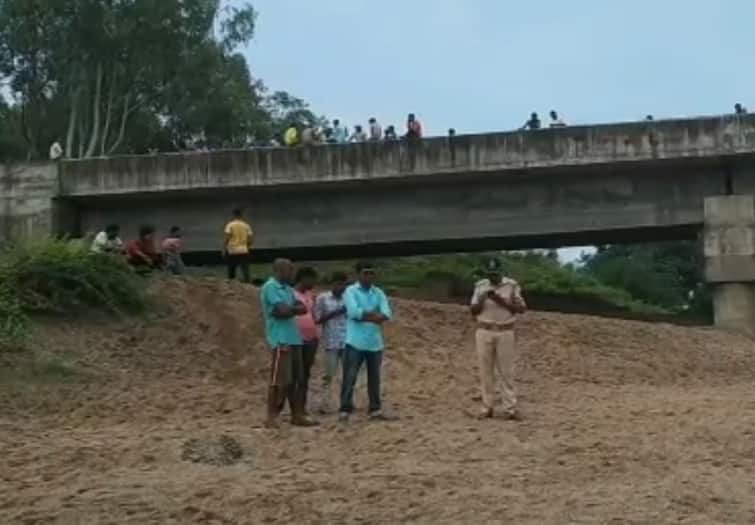 The dead body of an unknown person was found in Dev river at Gojali village VADODARA: દેવ નદીમાંથી અજાણ્યા વ્યક્તિનો મૃતદેહ મળી આવતા અરેરાટી, મોતનું કારણ અકબંધ