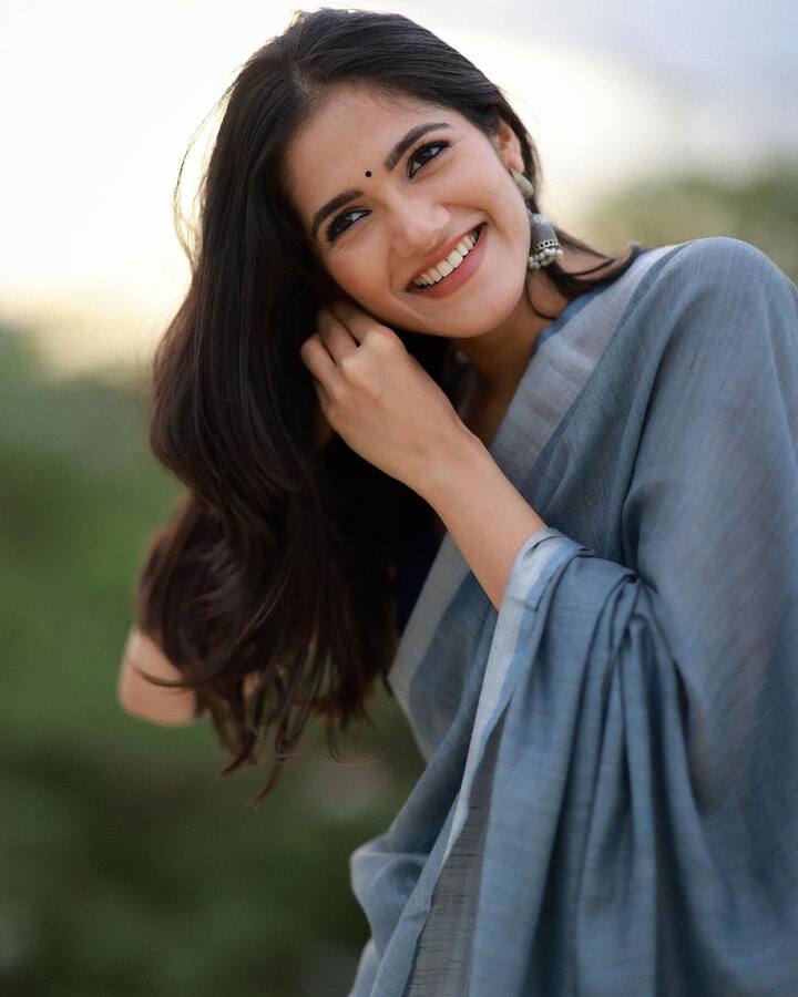 సిమ్రన్ చౌదరి ( Image courtesy : Simran Choudhary/Instagram)