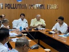 Bihar Politics: बिहार में नहीं थम रहा बवाल- अब जीजा को सरकारी बैठक में ले आए तेजप्रताप, इन मंत्रियों पर चल रहा विवाद