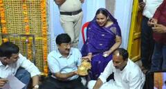 Janmashtami 2022: ग्वालियर के गोपाल मंदिर में बेशकीमती गहनों से राधा-कृष्ण का दिव्य श्रृंगार, देखें तस्वीरें