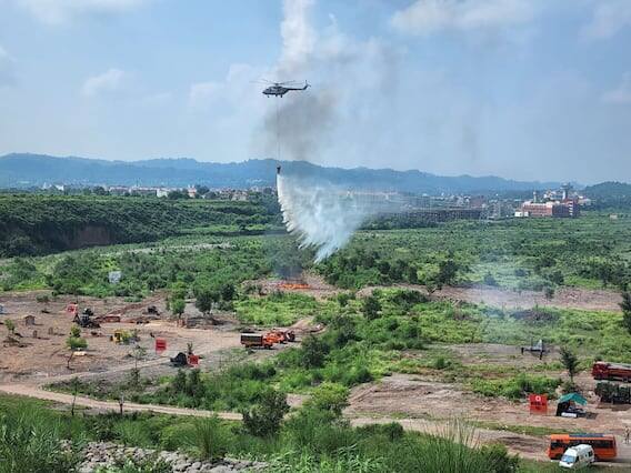 ભારતીય સેનાના પેરા-એસએફ કમાન્ડો સ્પેશિયલ ફોર્સીસ ટ્રેનિંગ સ્કૂલ (SFTS) નો ભાગ છે. 8 ઓગસ્ટના રોજ શરૂ થયેલી આ કવાયત દરમિયાન, બંને દેશોની સેનાઓએ એકબીજાની શ્રેષ્ઠ પ્રેક્ટિસ શીખી અને તેમની યુદ્ધ કૌશલ્યનો ભાગ બનાવ્યો.