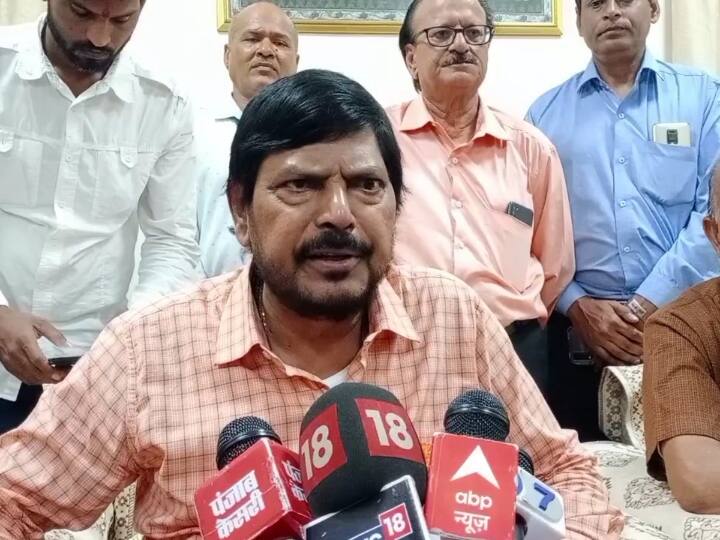 Jalore Rajasthan incident Union Minister Ramdas Athawale demanded President rule ANN Jalore की घटना को लेकर राजस्थान सरकार पर हमलावर हुए केंद्रीय मंत्री रामदास अठावले, जानें- क्या कहा?