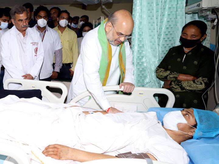 Home Minister Amit Shah Reached AIIMS To take Health Information Of 3 ITBP Soldier In Pahalgam Road Accident ANN Pahalgam Road Accident: ITBP के घायल जवानों का हालचाल लेने AIIMS पहुंचे गृहमंत्री अमित शाह