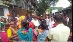 સુરતઃ સફાઈ કામદારોને આવાસ ખાલી કરવાની સૂચના અપાતા વિરોધ, કામદારોમાં ભારે રોષ