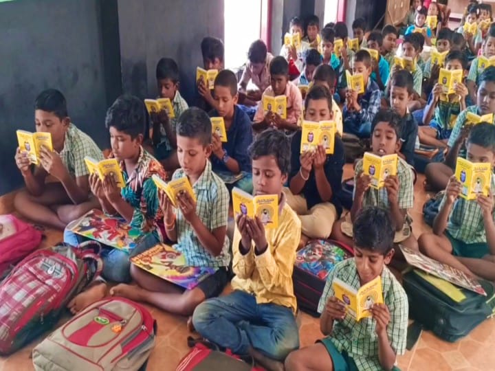 பஞ்சர் ஒட்டும் பாதிப்பணம் திருக்குறளாகிறது ; நெகிழ்ச்சியை ஏற்படுத்தும் குறள் விரும்பி..!