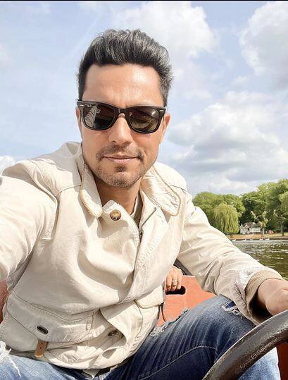 ਰਣਦੀਪ ਨੂੰ ਅਸਲ ਪਛਾਣ ਫਿਲਮ 'ਡੀ' ਤੋਂ ਮਿਲੀ। ਅੰਡਰਵਰਲਡ 'ਤੇ 2005 ਦੀ ਇਸ ਫਿਲਮ ਦੀ ਸਫਲਤਾ ਤੋਂ ਬਾਅਦ ਅਦਾਕਾਰ ਨੂੰ ਪਿੱਛੇ ਮੁੜ ਕੇ ਨਹੀਂ ਦੇਖਣਾ ਪਿਆ।